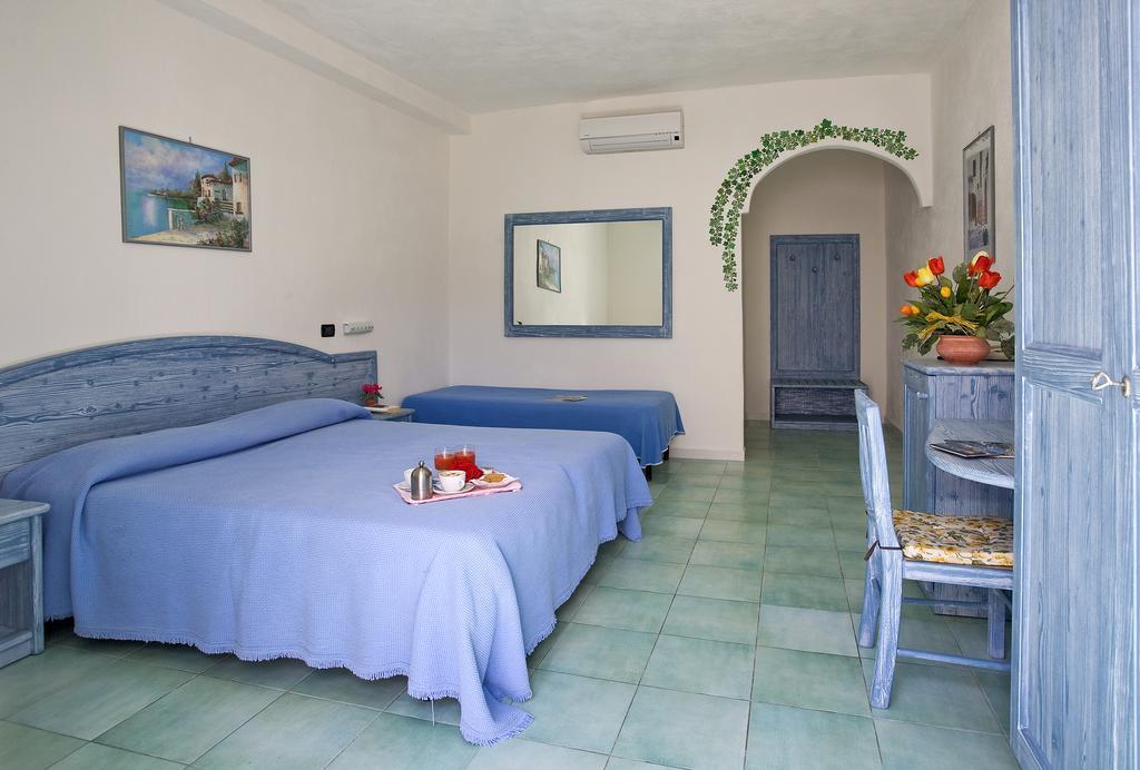 Hotel Riva del Sole Forio di Ischia Camera foto